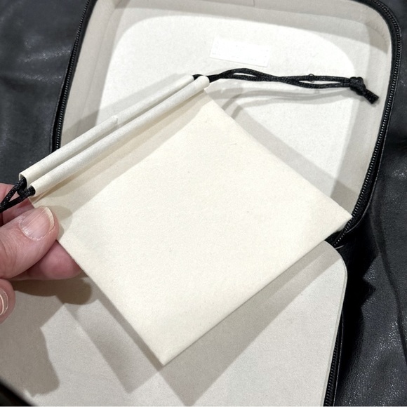 Brighton Dear Santa I have been good (ish) Jewelry Box Travel Case - Picture 11 of 16